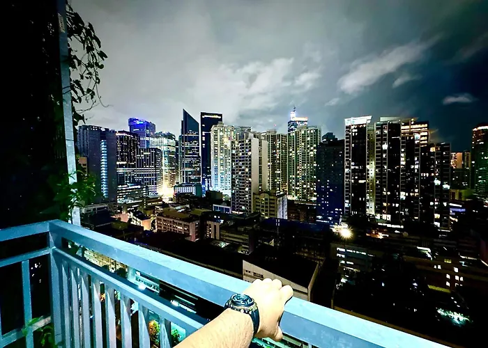 High Rise With Balcony, Pool, Grand Lobby, And Sky Garden 22f Manila